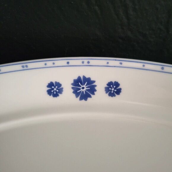 Large Vintage Villeroy & Boch Farmhouse Touch Oval Platter, Blue and White - Picture 3 of 8